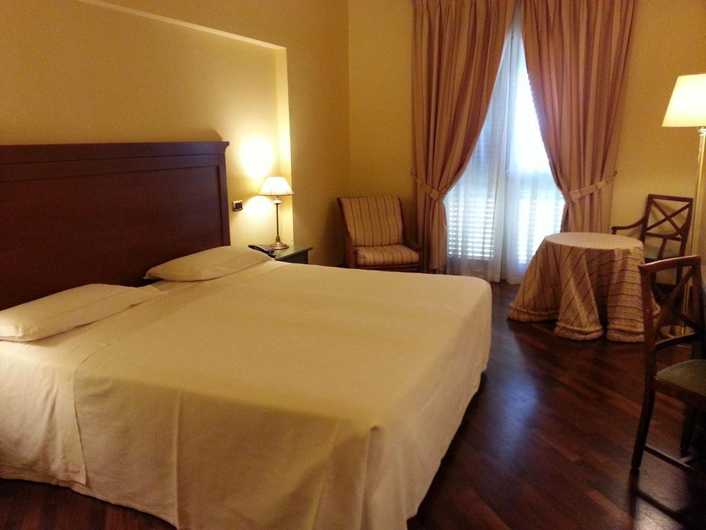 Grand Hotel Baia Verde Cannizzaro Dış mekan fotoğraf